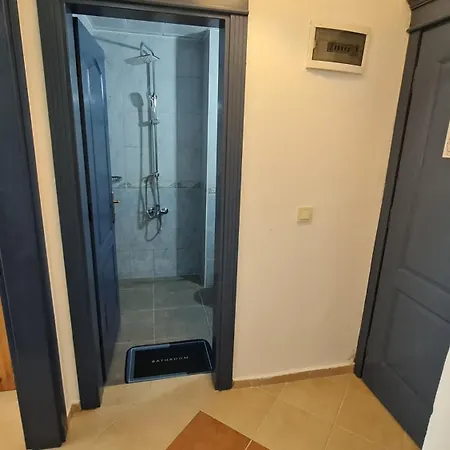 Apartment Comfort 02 *