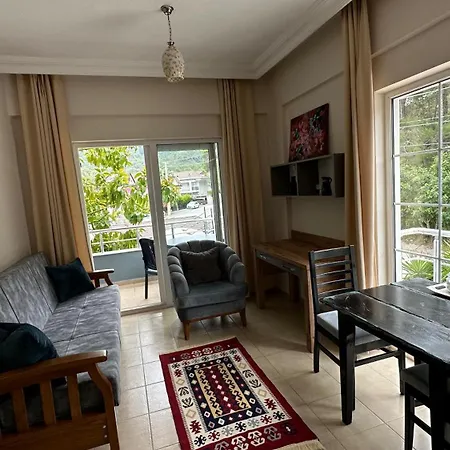 Appartement Comfort 02 *