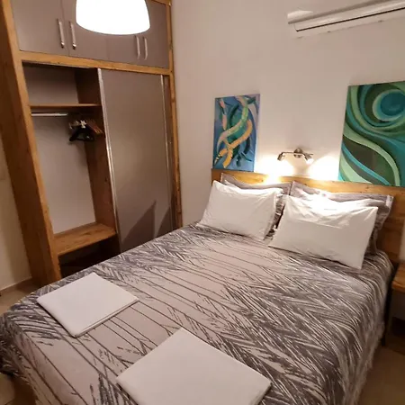 Comfort 02 Апартаменты *